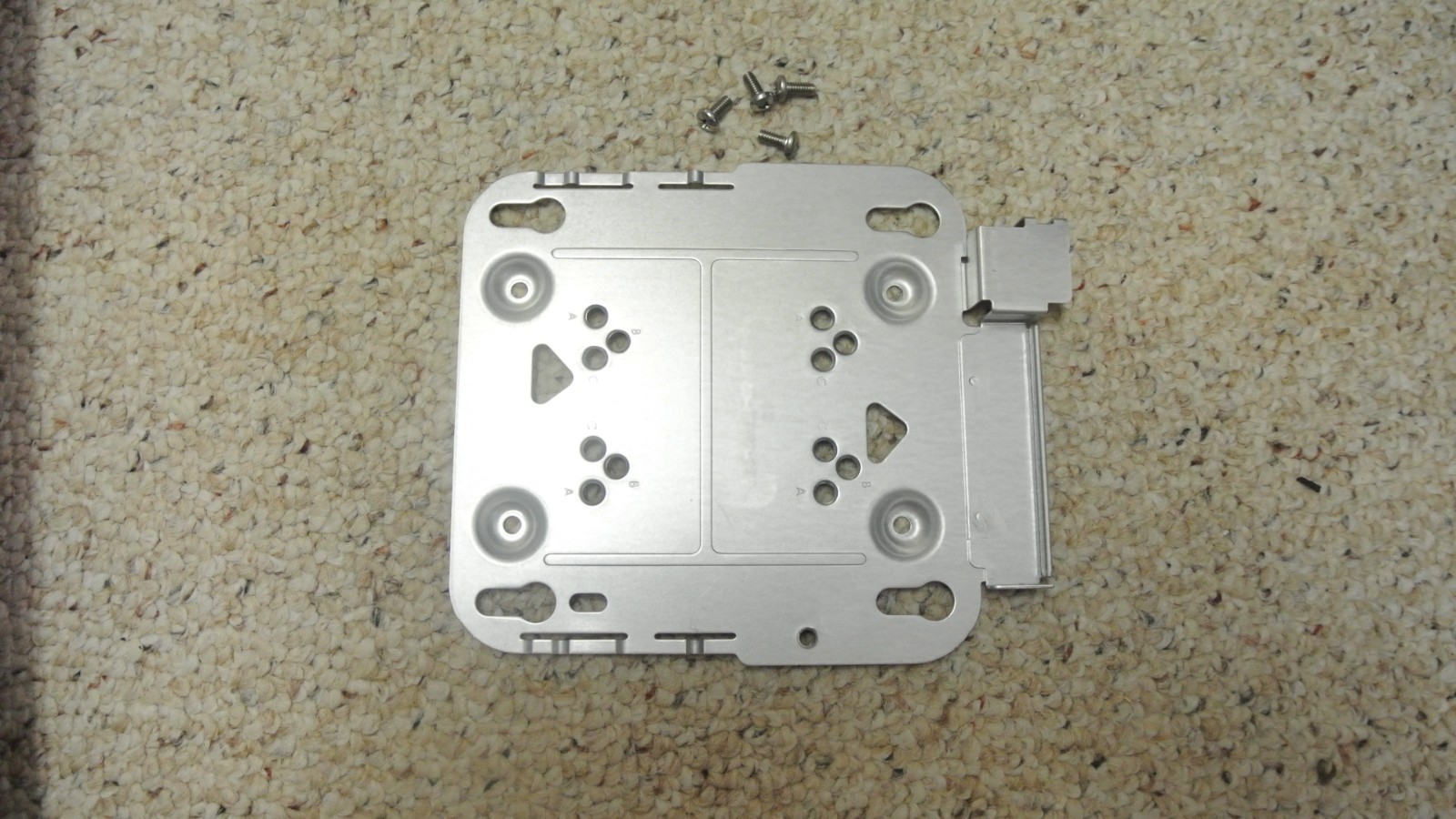 Oberon Suspension Ceiling Mount 1064 for Cisco Wi-Fi Access point w/Bracket