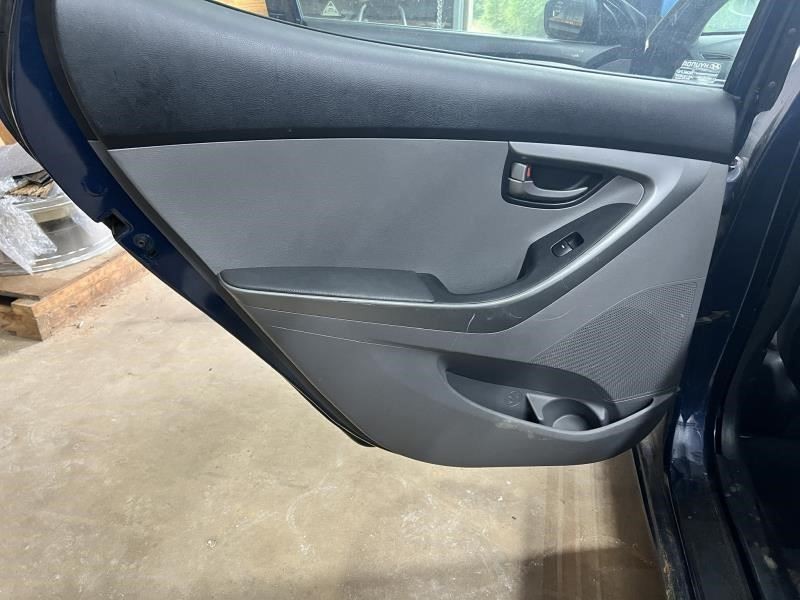 ELANTRA   2014 Fuse Box Cabin 104694802