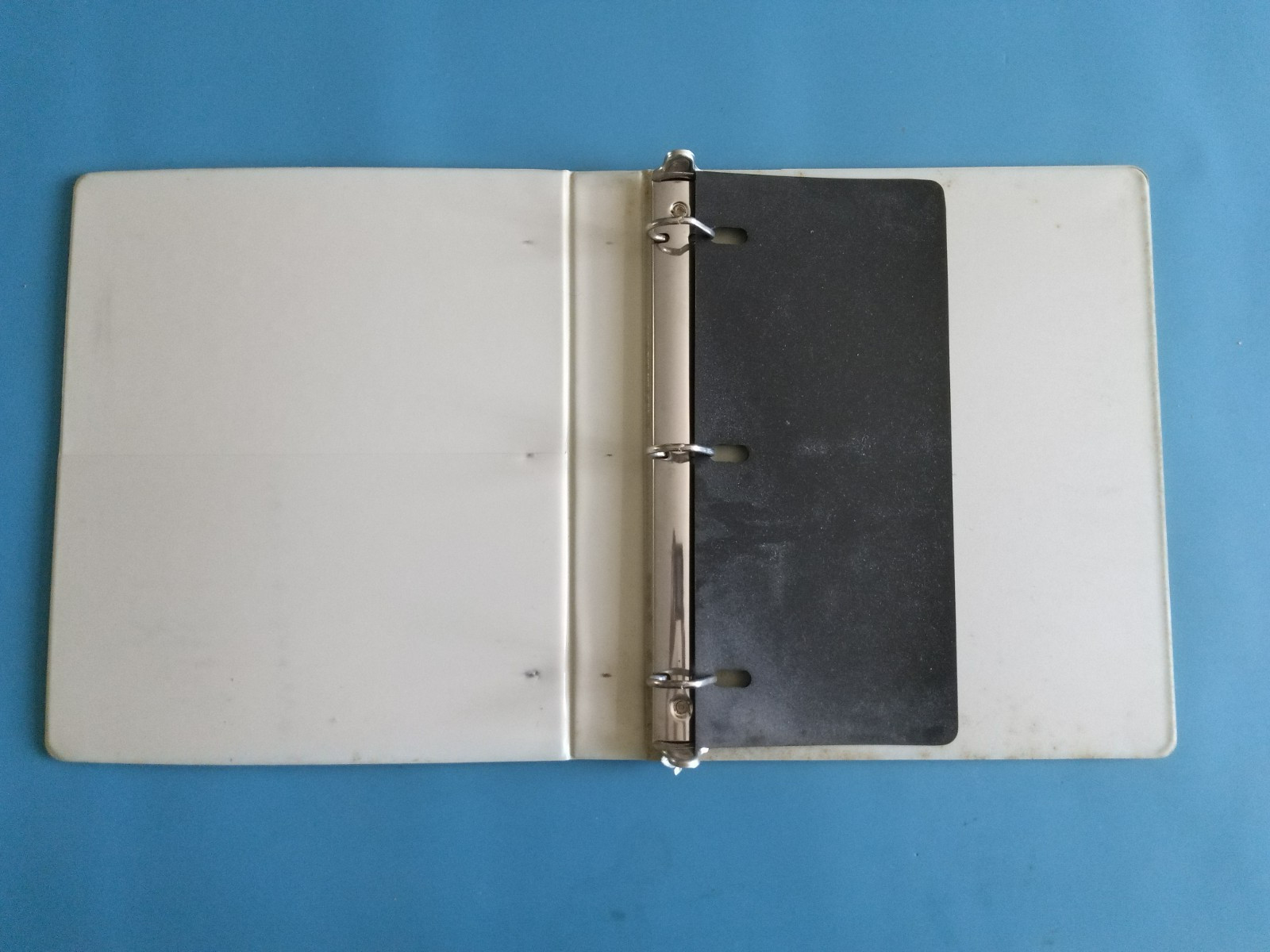 HEATHKIT Education Systems LINEAR CIRCUITS -- Binder Only!!!