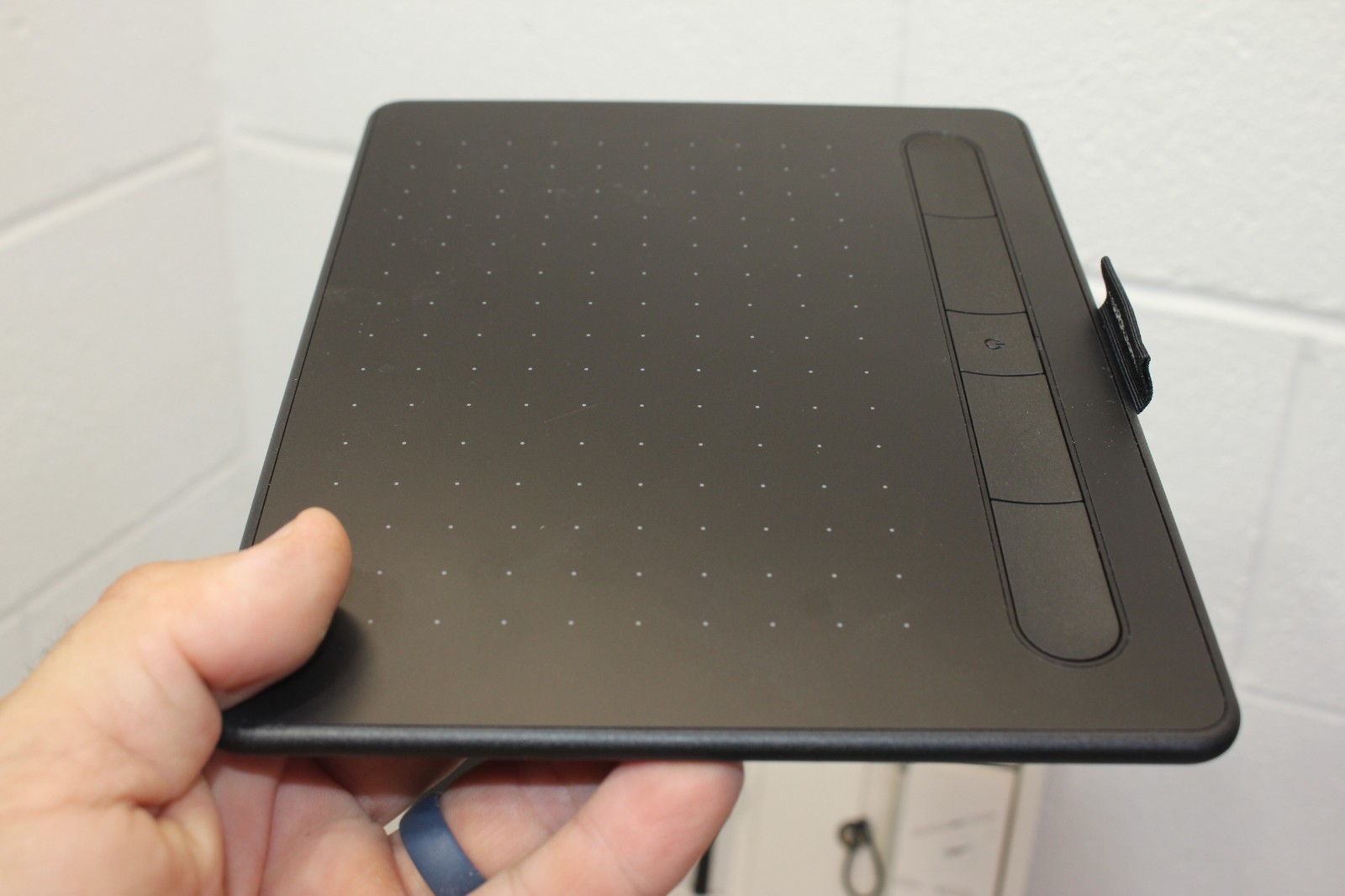 Wacom Intuos Creative Pen & Touch Tablet (Black)