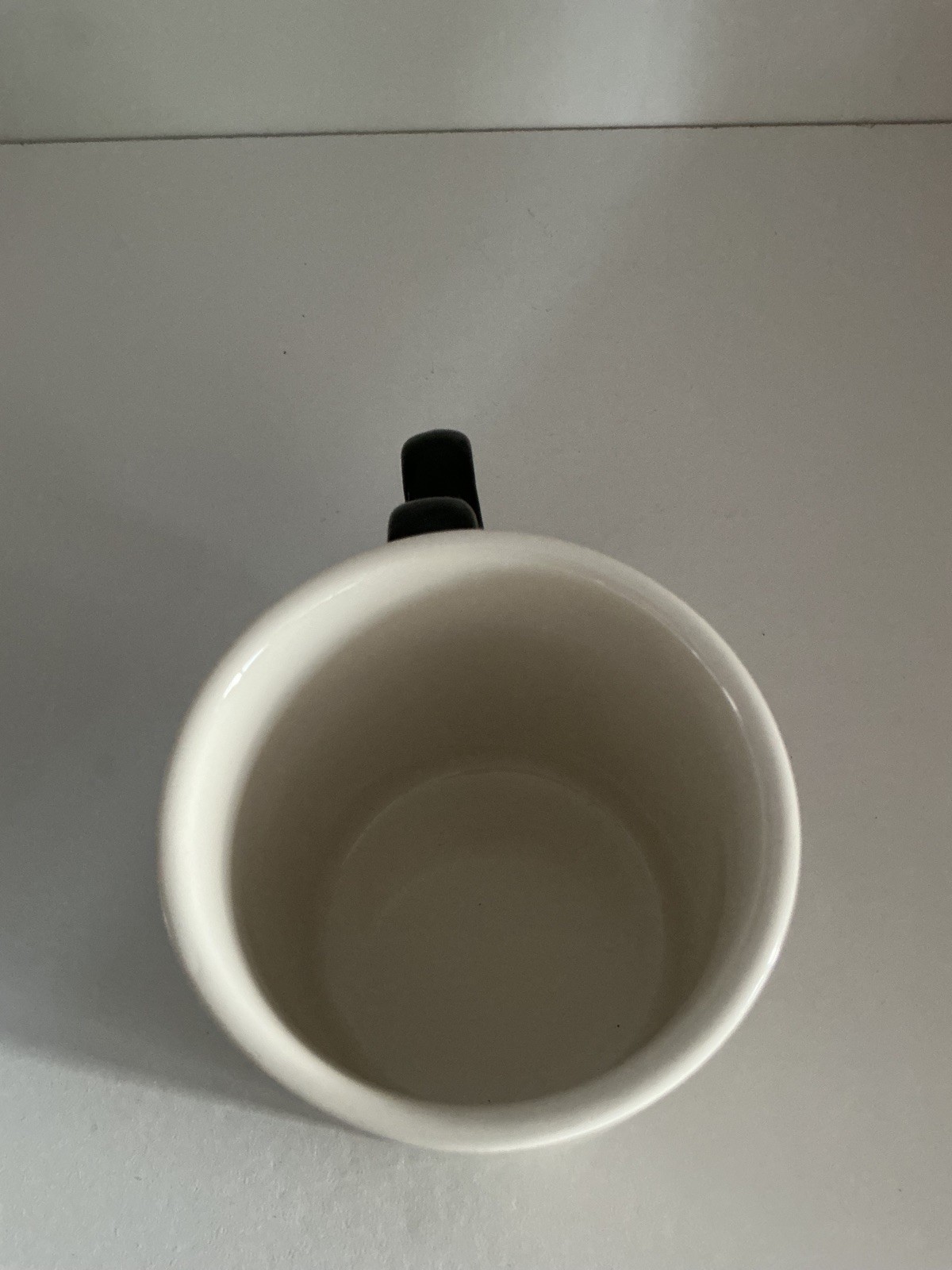Disney Minnie Mouse Mug With Black Handle White - See Pictures