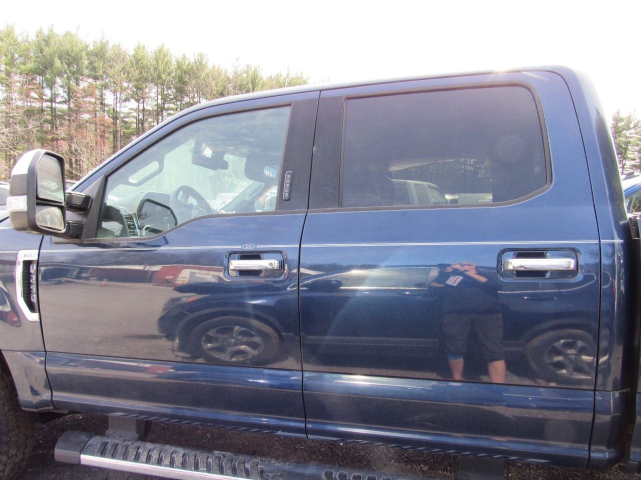 F250SD 2018 Glove Box 1037136
