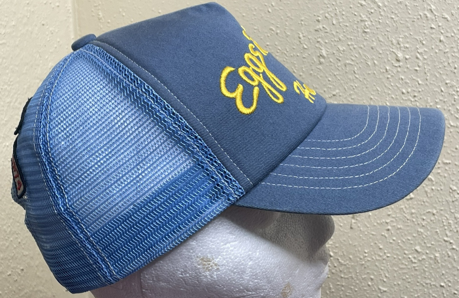 Eggs'n Things Hawaii Embroidered Blue Snapback Mesh Truckers Cap Hat USA