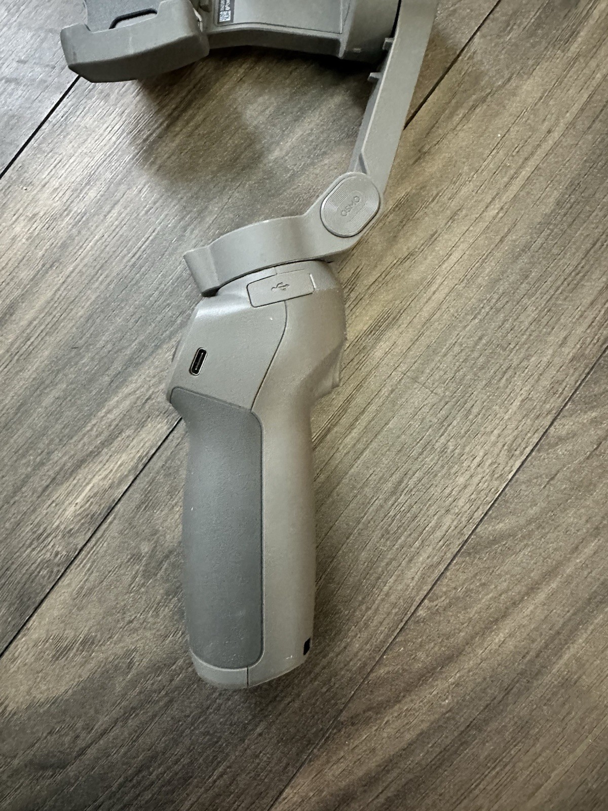 DJI Osmo Mobile 3 Smartphone Gimbal 3-Axis, Handheld Stabilizer