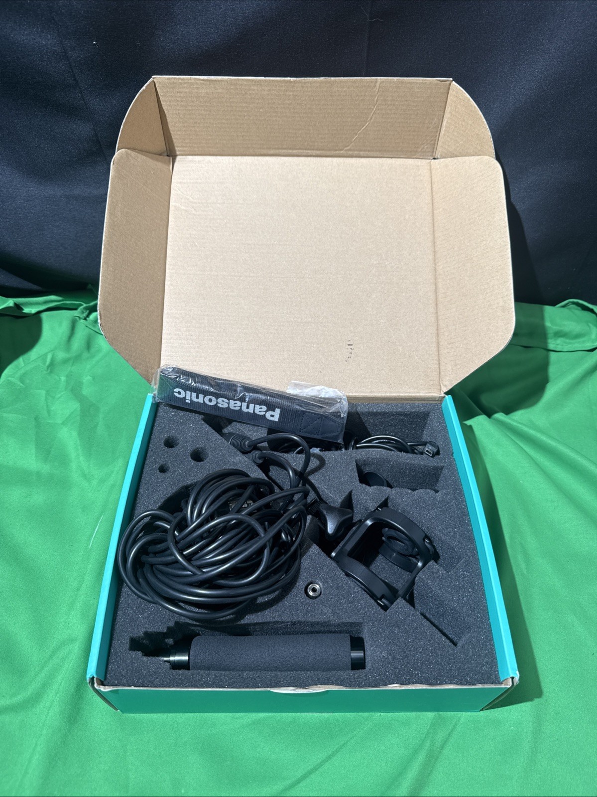 MOVO  VXR100  Professional Read!!!! No Microphone!!!