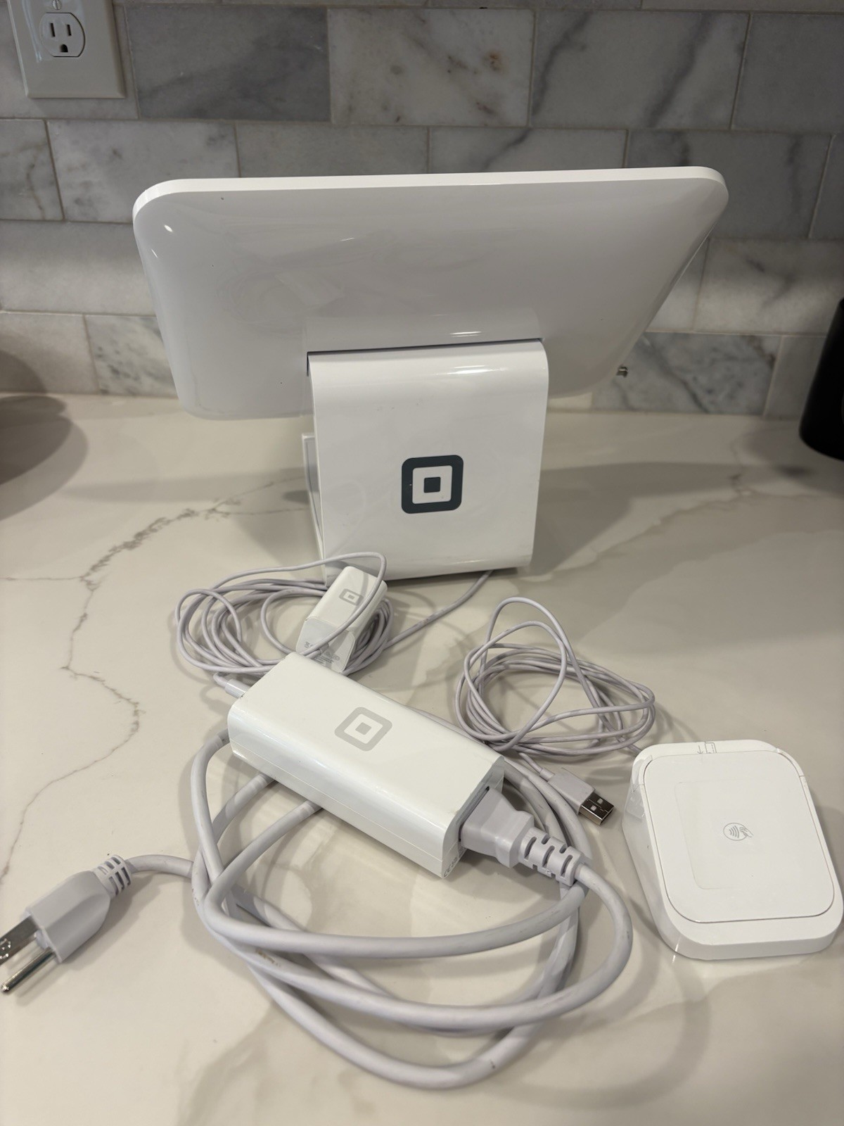 Square Stand for iPad Mfg 2016 Tool kit and Reader Dock Inc