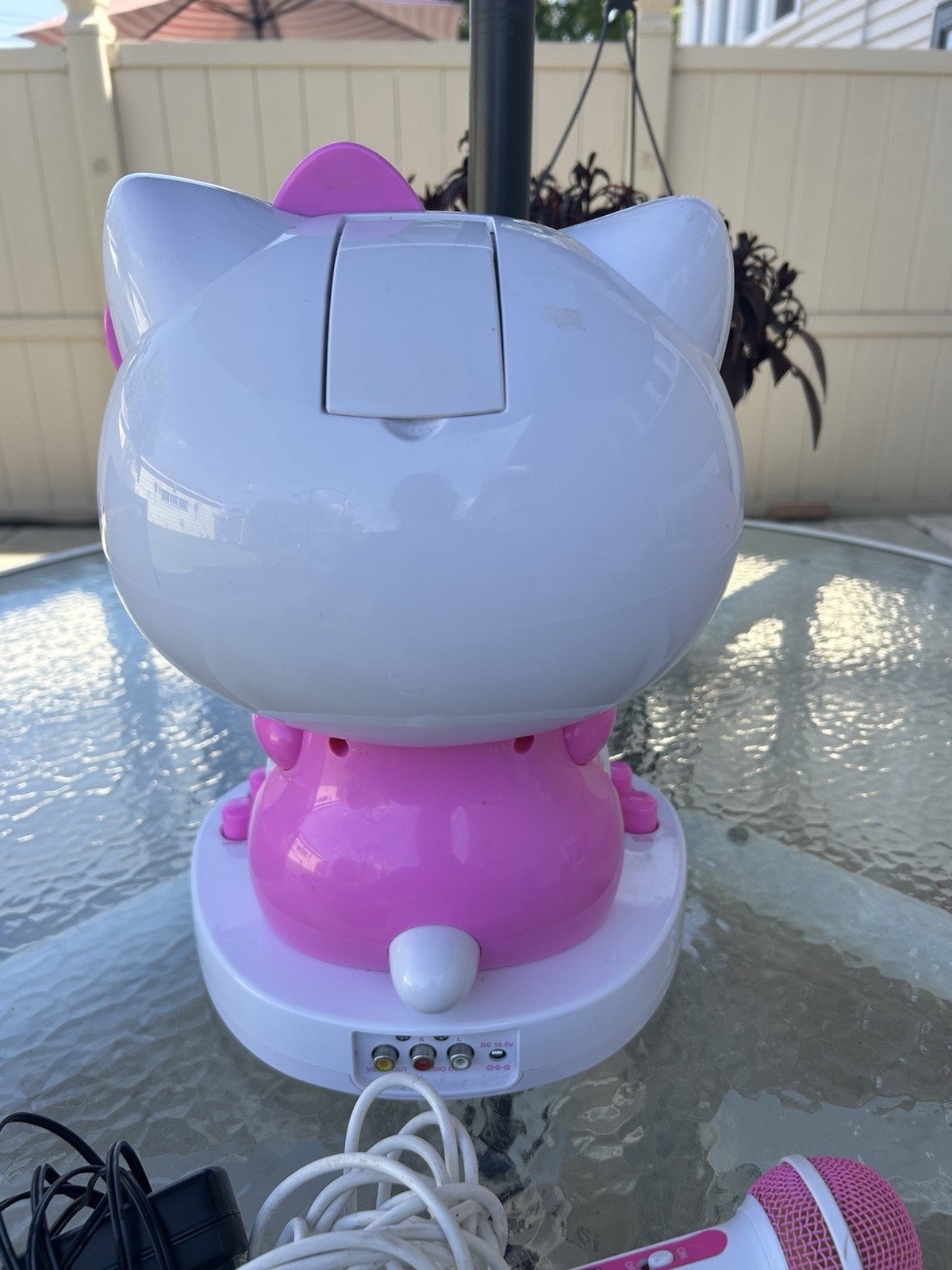 Hello Kitty 2013 Karaoke Machine/CD Player/Camera/video & MicPower Cord/ READ