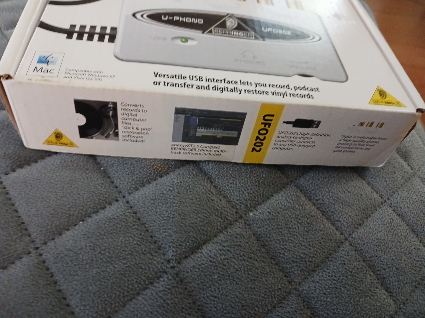 Behringer U‑Phono UFO202 USB Audio Interface+Phono Preamp – New Open Box In Bag