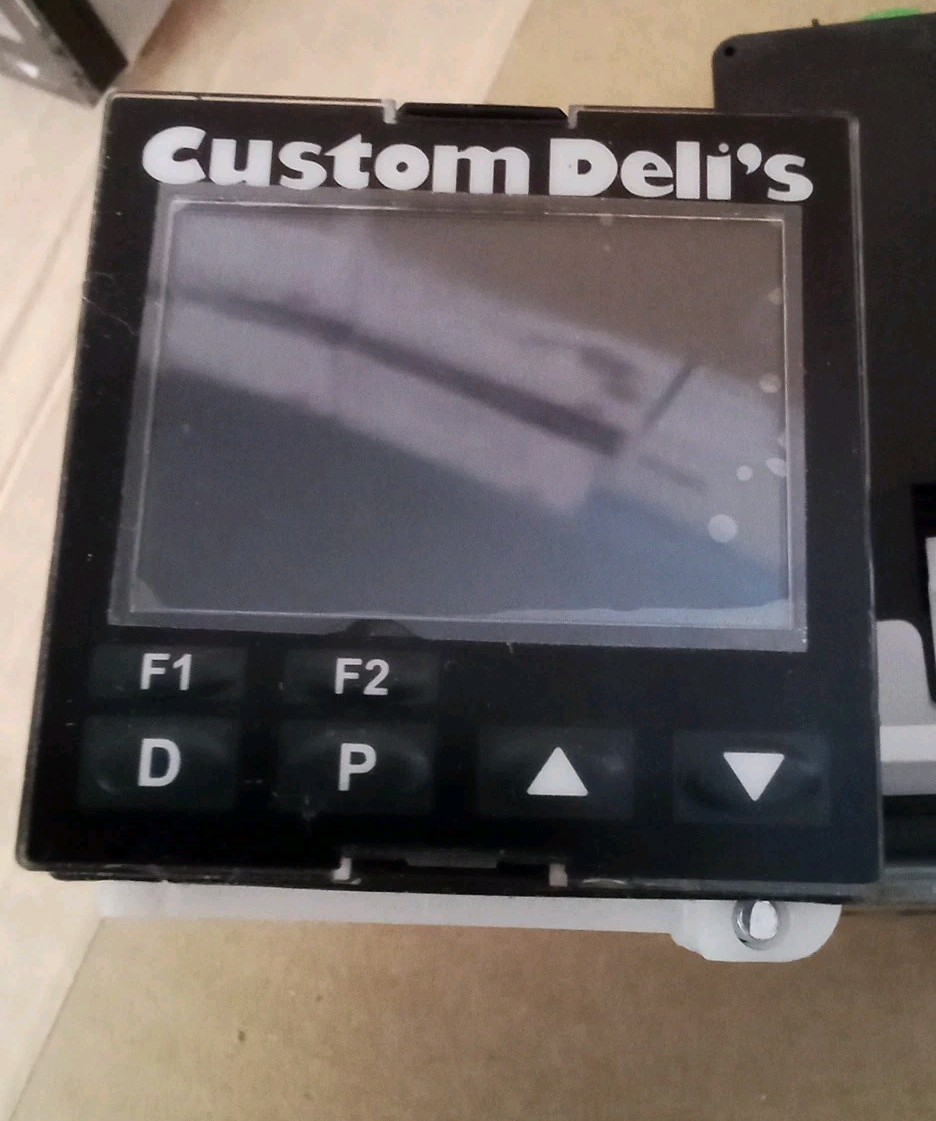 Red Lion Temperature Controller PXU20A20 100-240vac