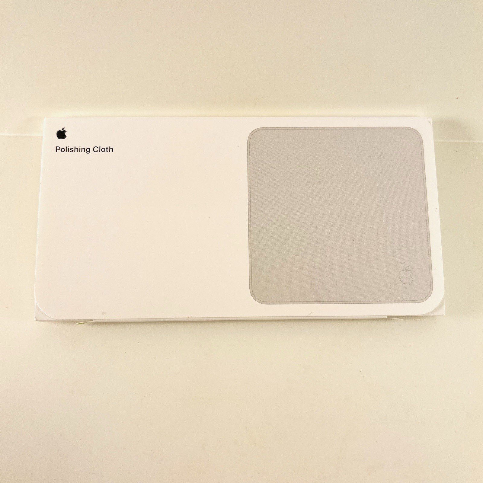 GENUINE APPLE POLISHING CLOTH - IN HAND - BRAND NEW & UNUSED
