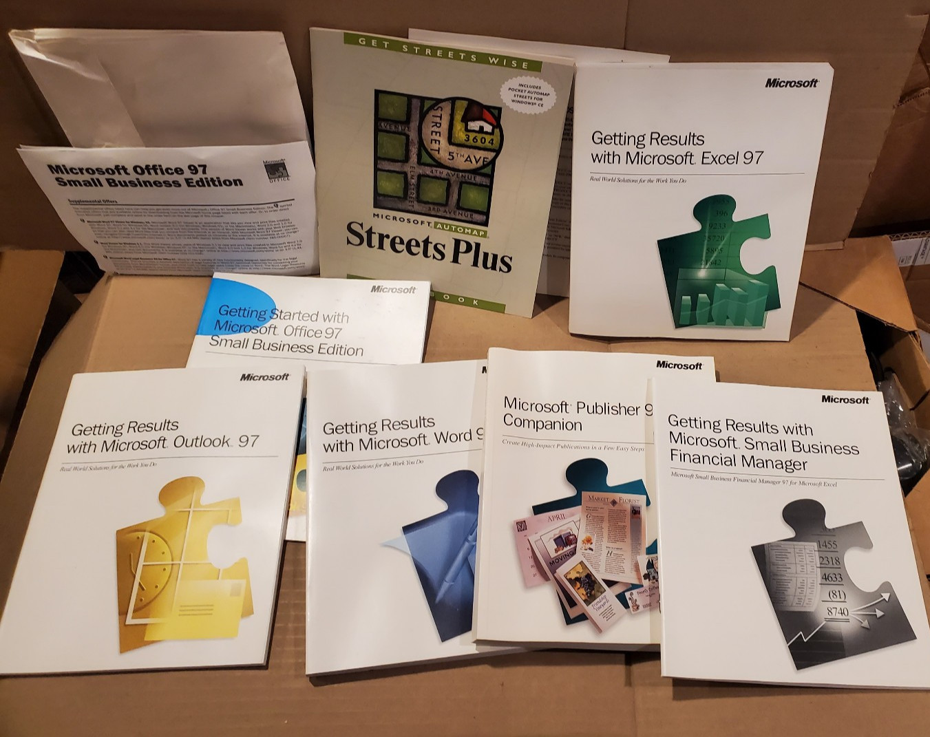 Microsoft Office 97 Small business dition Retail Package - Promotional Sample
