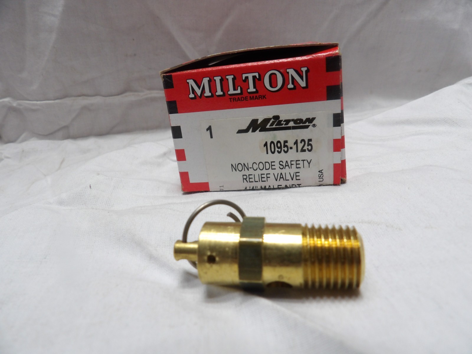 Milton Non-Code Safety Relief Valve 1/4" Male NPT 1095-125