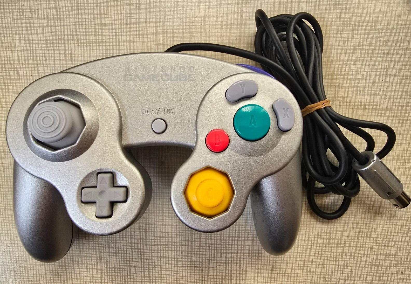 Nintendo Official GameCube Controller Platinum NGC DOL-003 T2 or T3 US SELLER