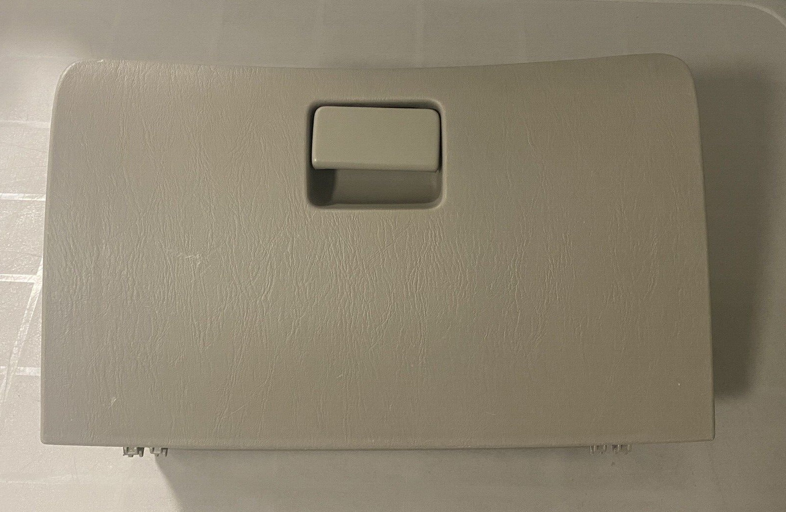 2003 2004 2005 2006 2007 2008 Toyota Corolla TAN Glove Box Storage Compartment