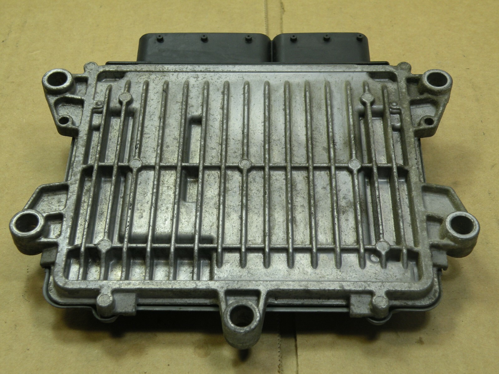 Bosch 1890993C1 Engine Control Module, Bosch p/n:- 0281020182 ECM