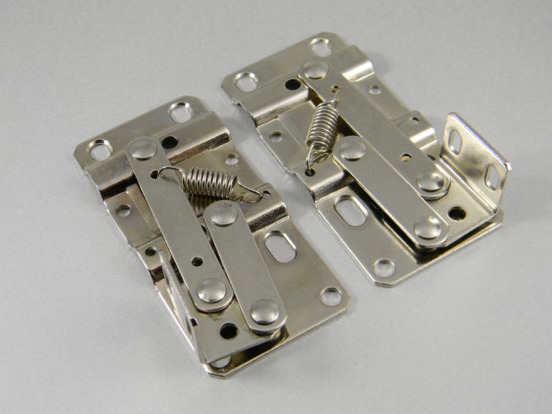 Rev-A-Shelf TIP OUT HINGE HEAVY SPRING 6552-95-0220-4