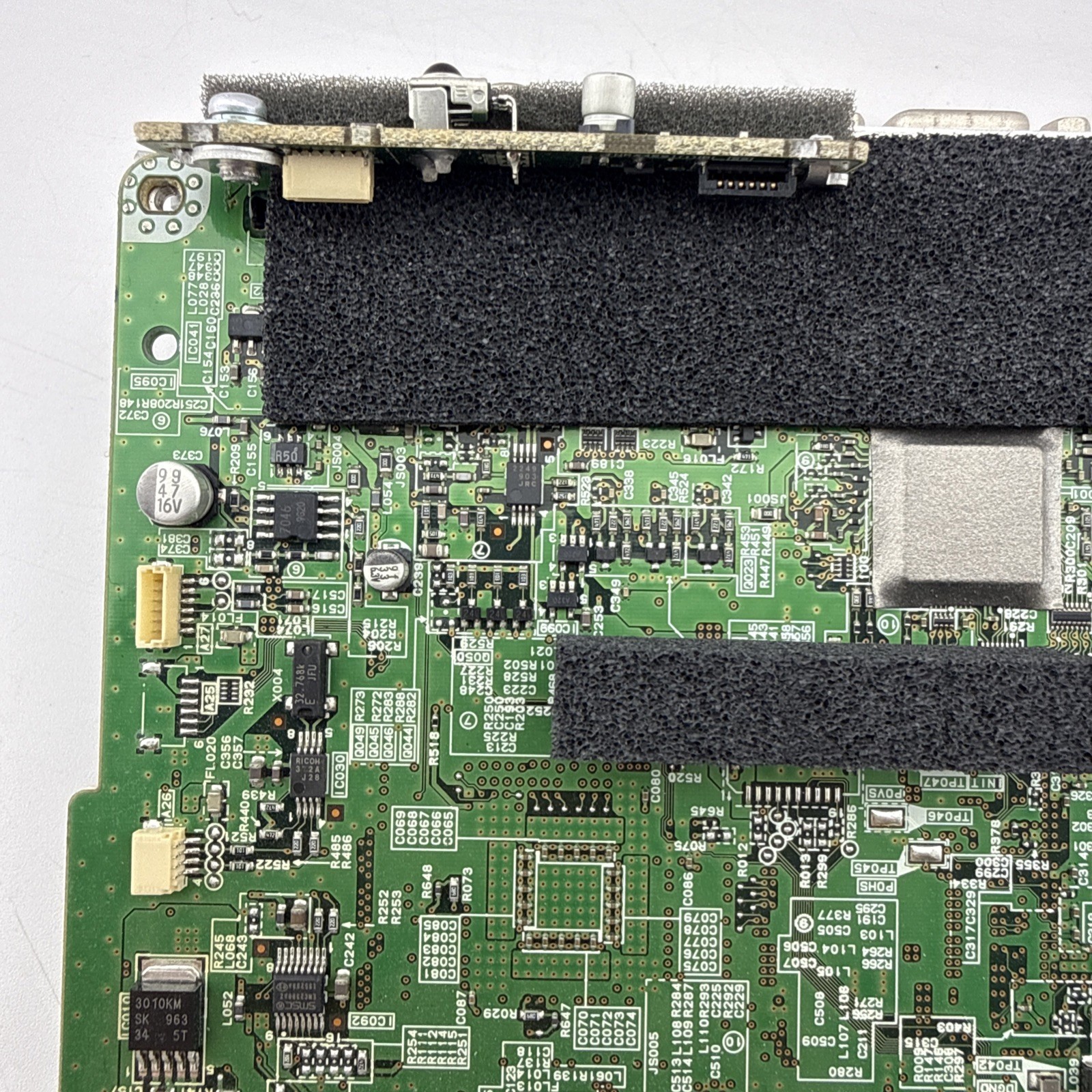 Panasonic PT-F200U Main Signal Processing Board Input Terminal