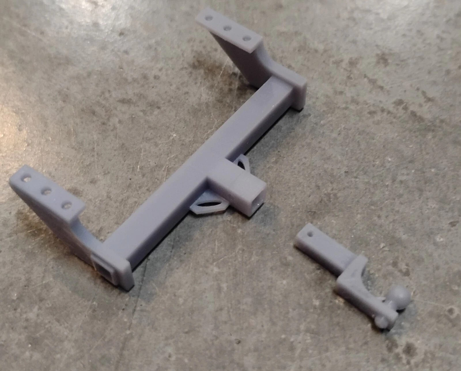 3D Printed 1/25 Reese Trailer Hitch and  Receiver