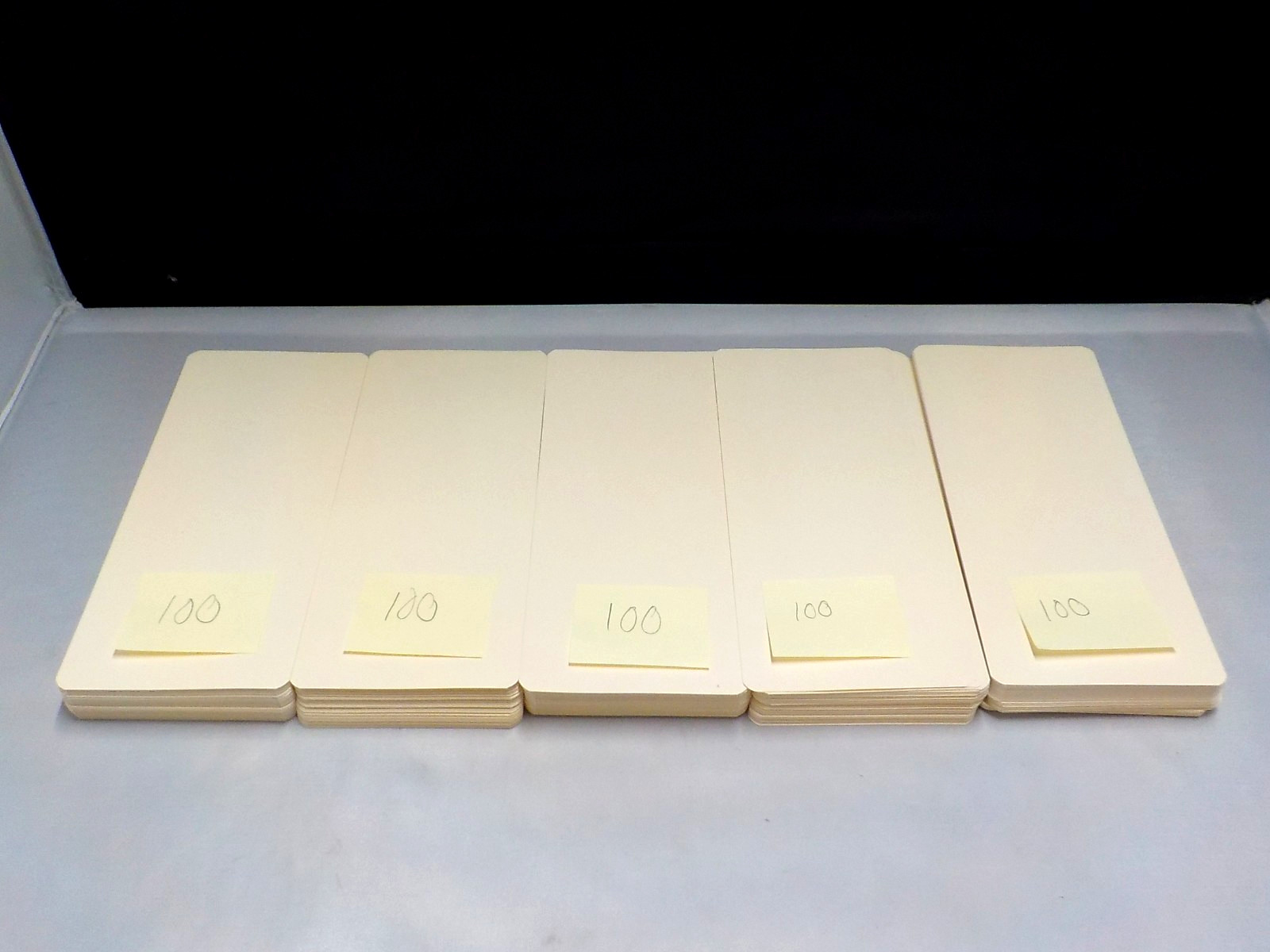 LOT OF 500 BLANK COMPUTER PUNCH CARDS  UNPUNCHED  NEW
