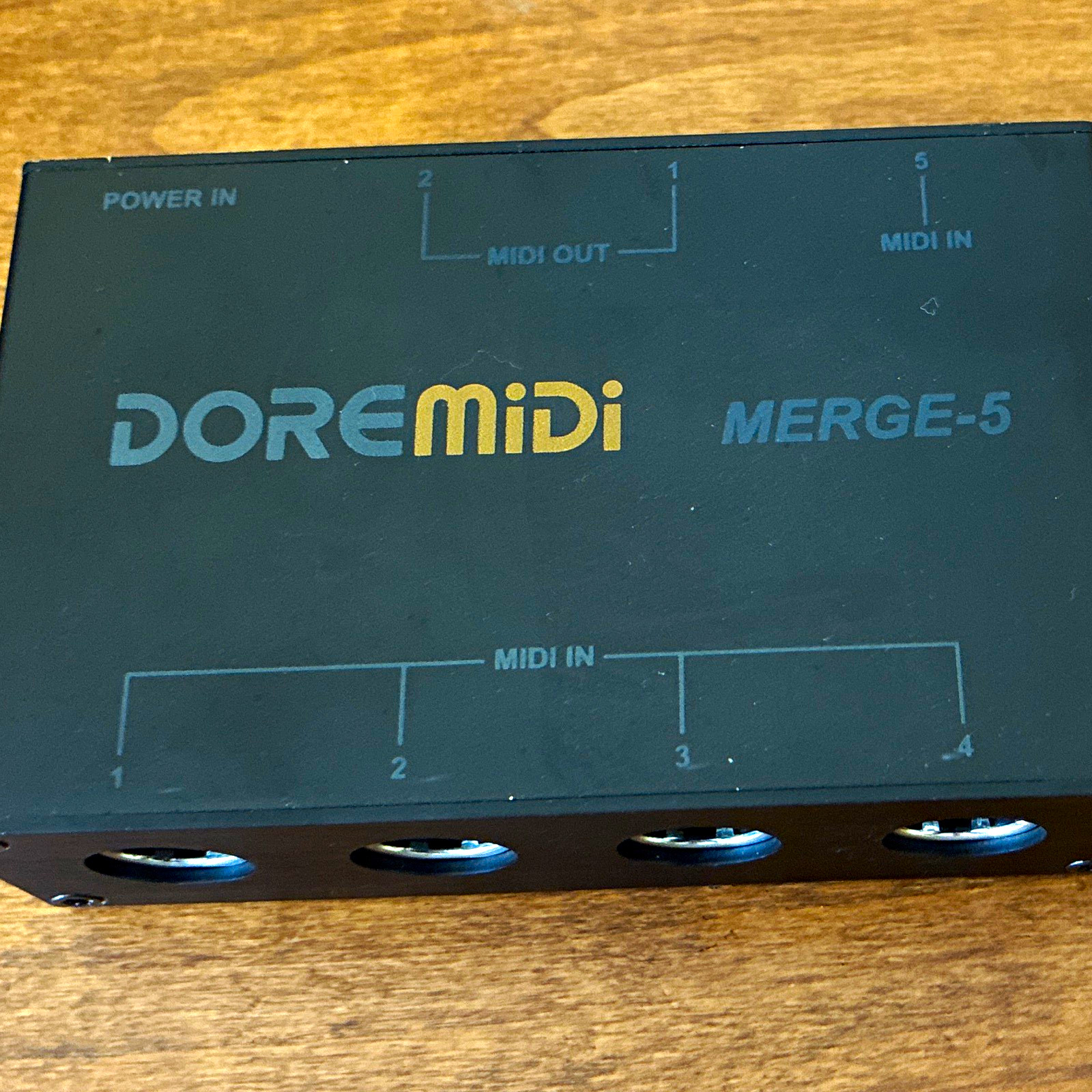 Bundle-MIDI MERGE-5, Midi merge-3, Midi thru 4, Midi thru 2, Gator cable box