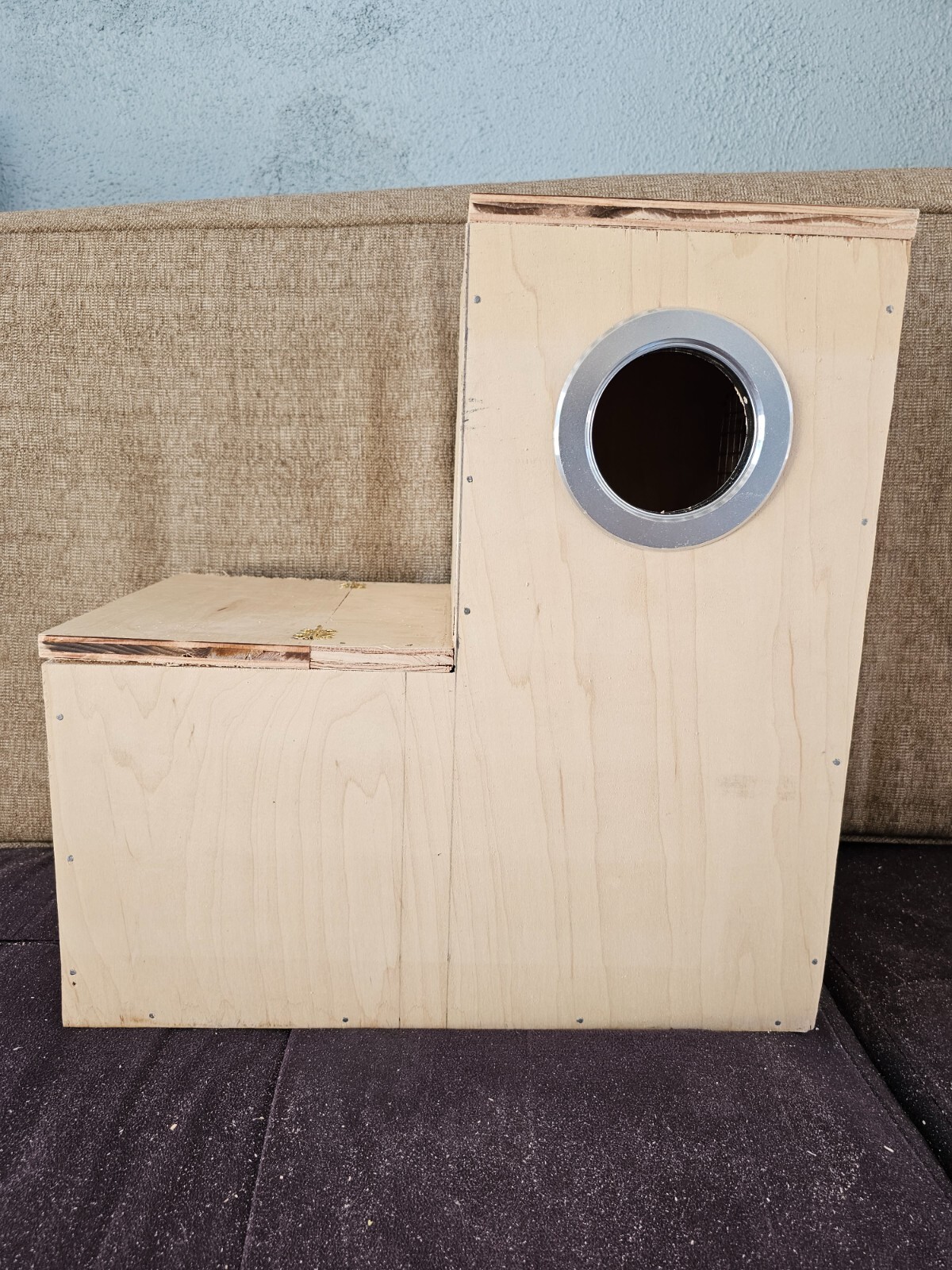 Boot Nest Box (24"x24" 12" toe) Eclectus, Big Parrots, etc...