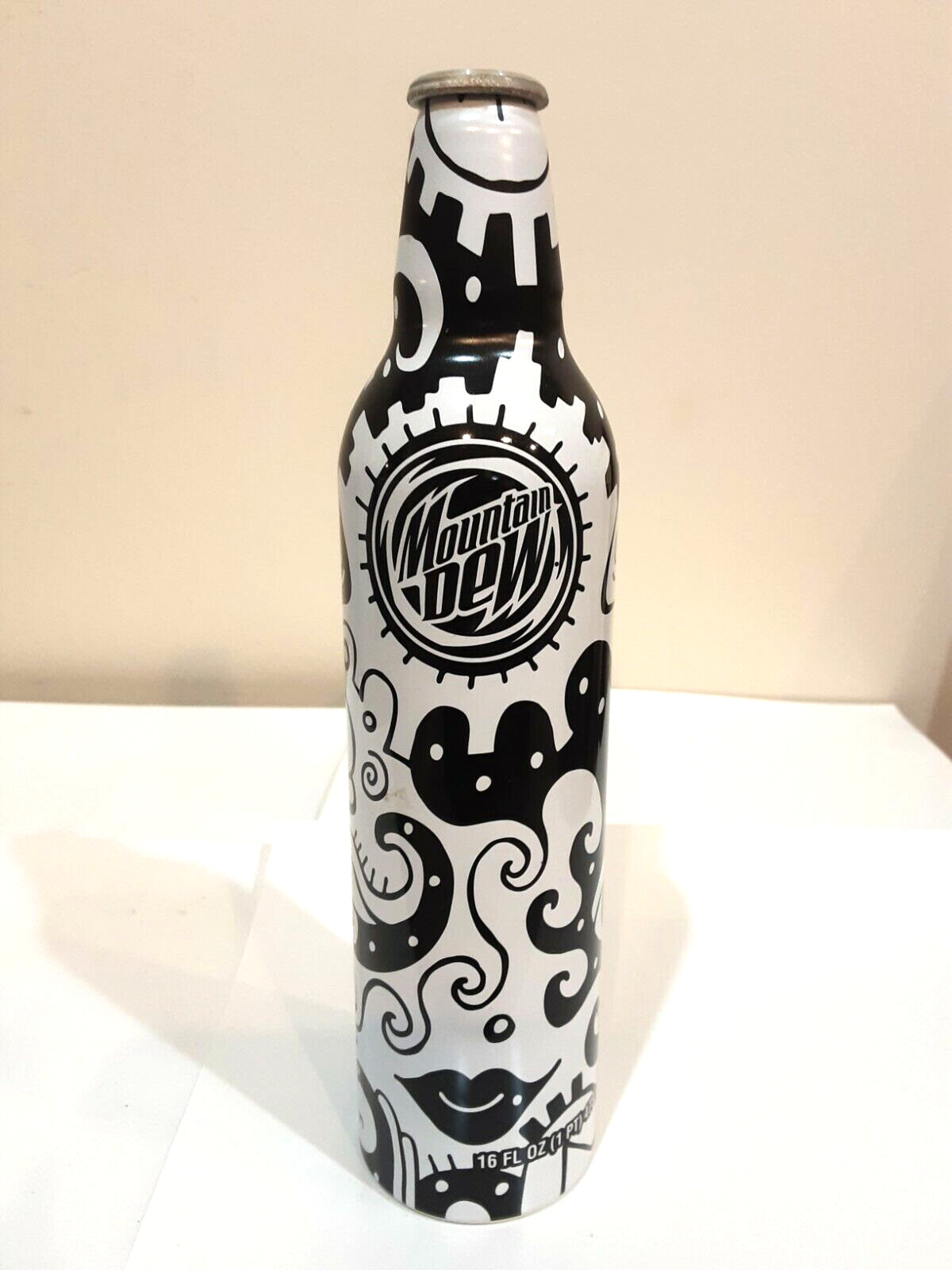 MOUNTAIN DEW GREEN LABEL ART ALUMINUM BOTTLE NO CAP