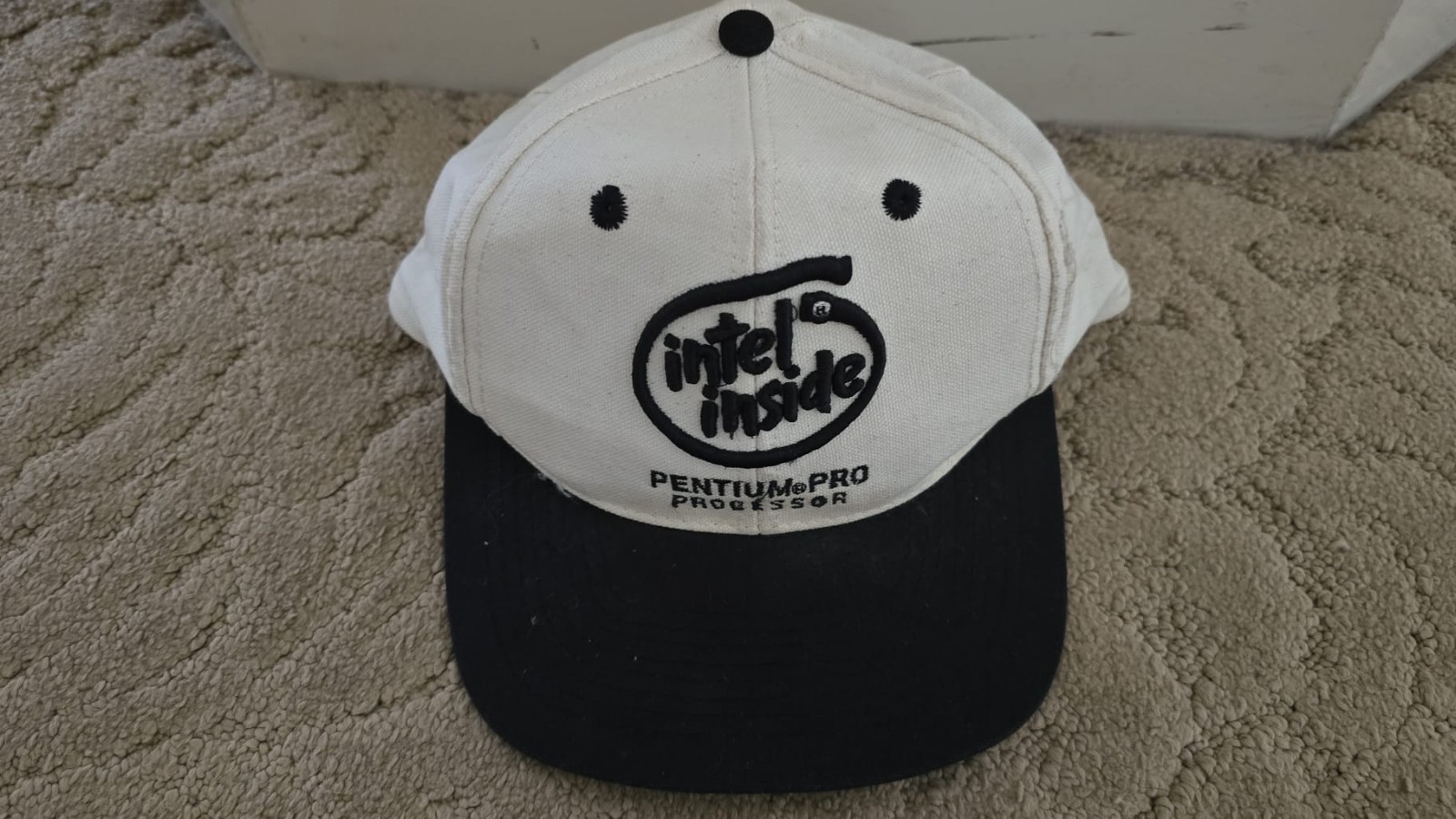 NEW Vintage Embroidered INTEL Inside Pentium Pro White Baseball Hat Cap