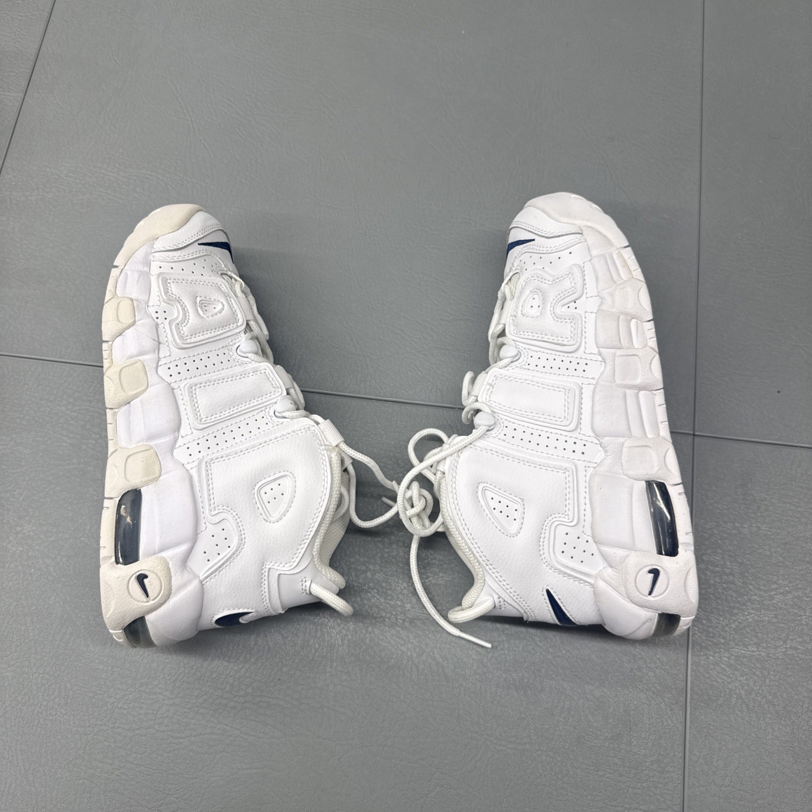 Sz 5y Nike GS Air More Uptempo White Midnight Navy DH9719-100 -FREE SHIP-