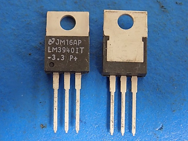 New (2pcs) LM3940IT-3.3 NATIONAL SEMI IC Linear