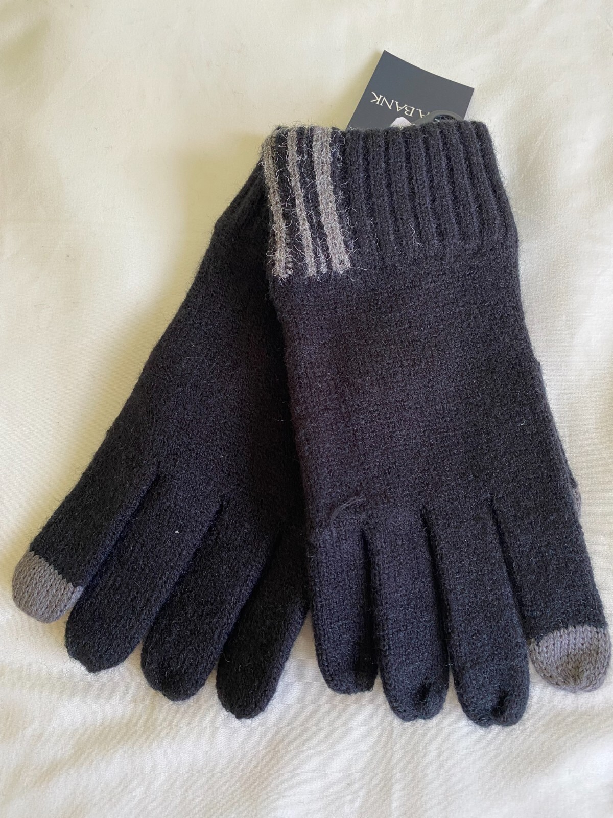 NWT!!! Jos. A. Bank Mens Black Striped Cuff Fingertip Comfort Gloves One Size