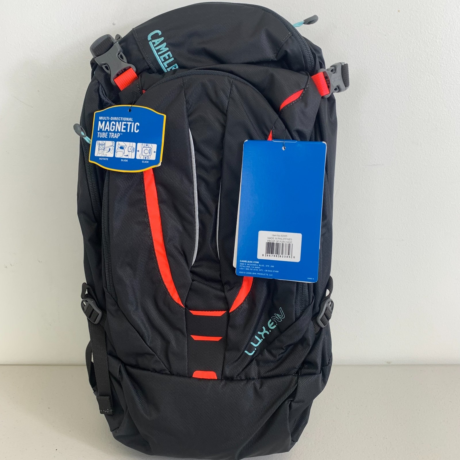 CamelBak LUXE NV Women's Hydration Pack 3L 100oz NWT Tags Magnetic Tube