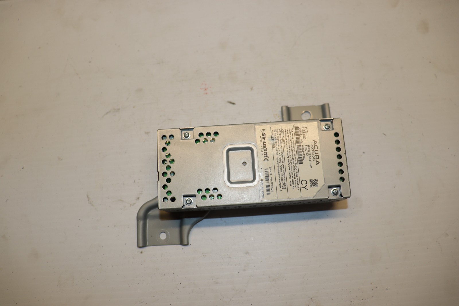 2018-2020 Acura TLX A-Spec 3.5L Sirius XM Satellite Control Module  OEM