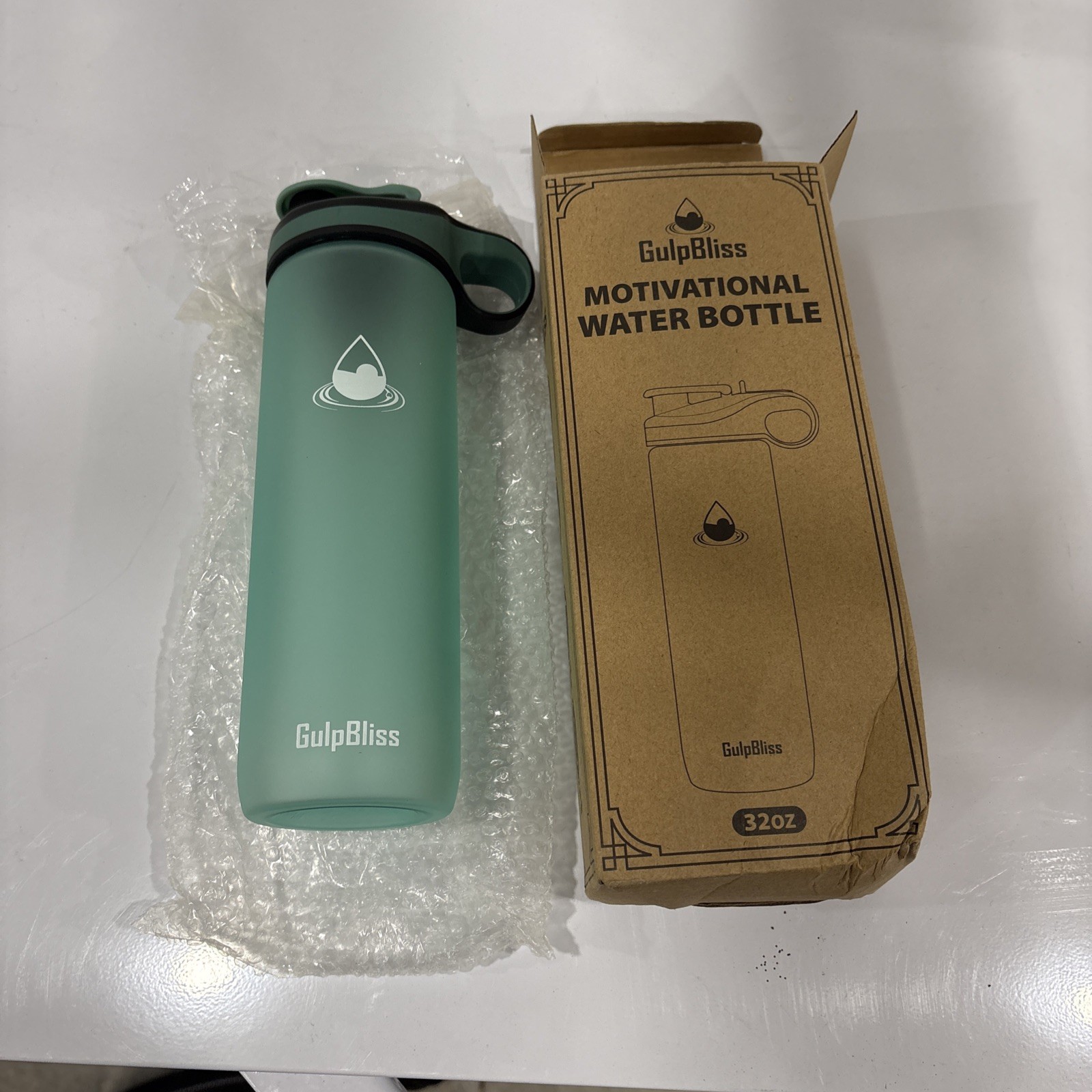 GulpBliss 32oz Motivational Water Bottle Frosted Green Leakproof Flip Lid NEW