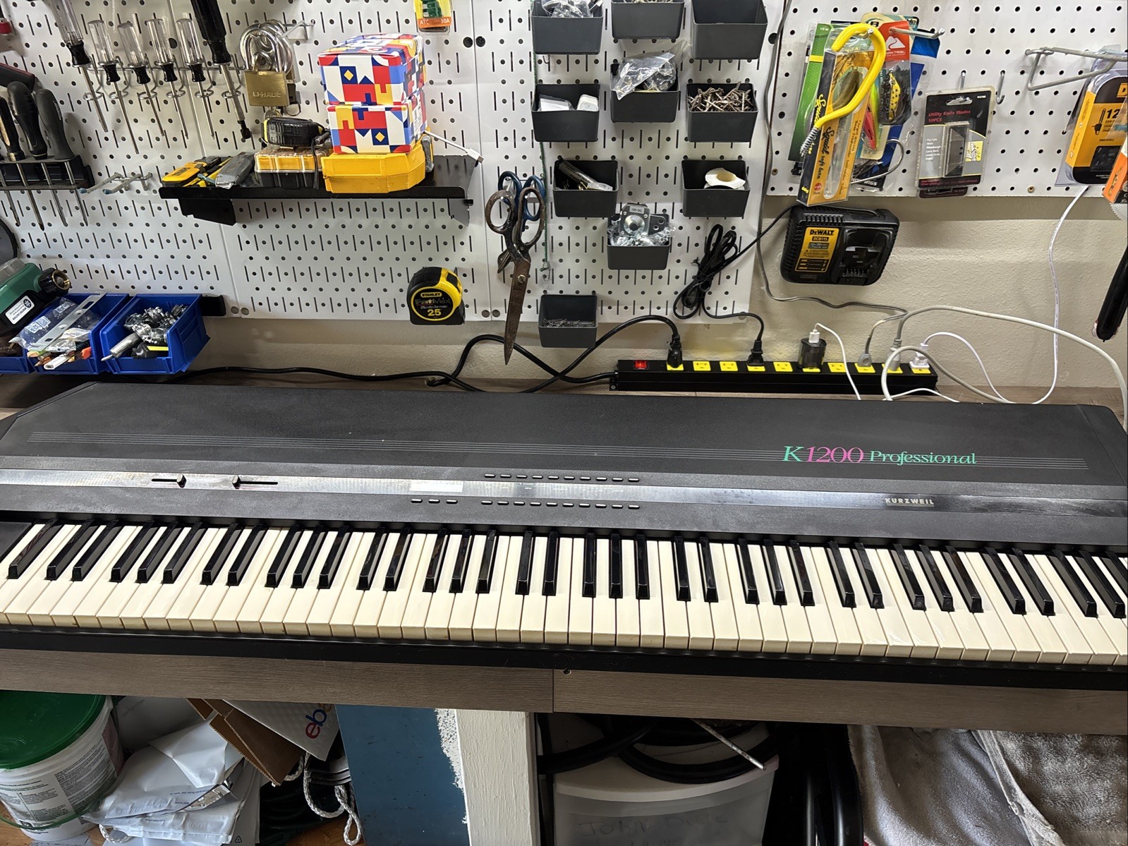 Rare KURZWEIL K1200 Professional Keyboard Synthesizer tested 88 Keys