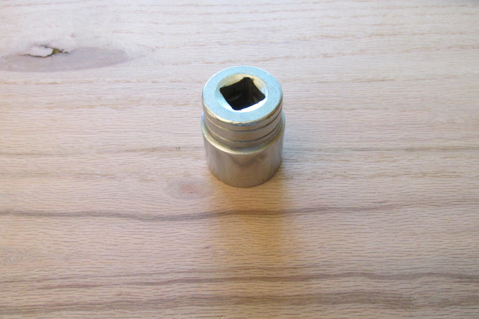 Nice New Britain NT1232 1" Socket 1/2" Drive 12 Point