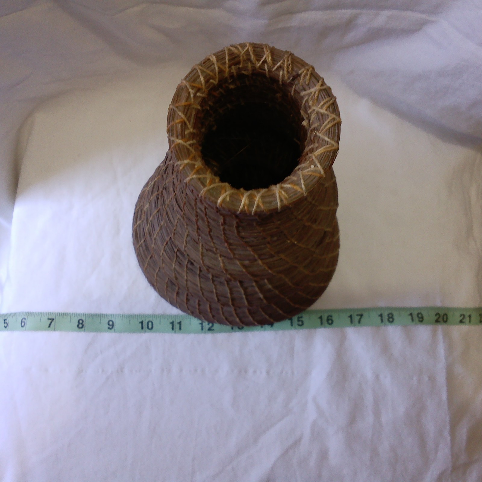 Pine needle Vase/Basket