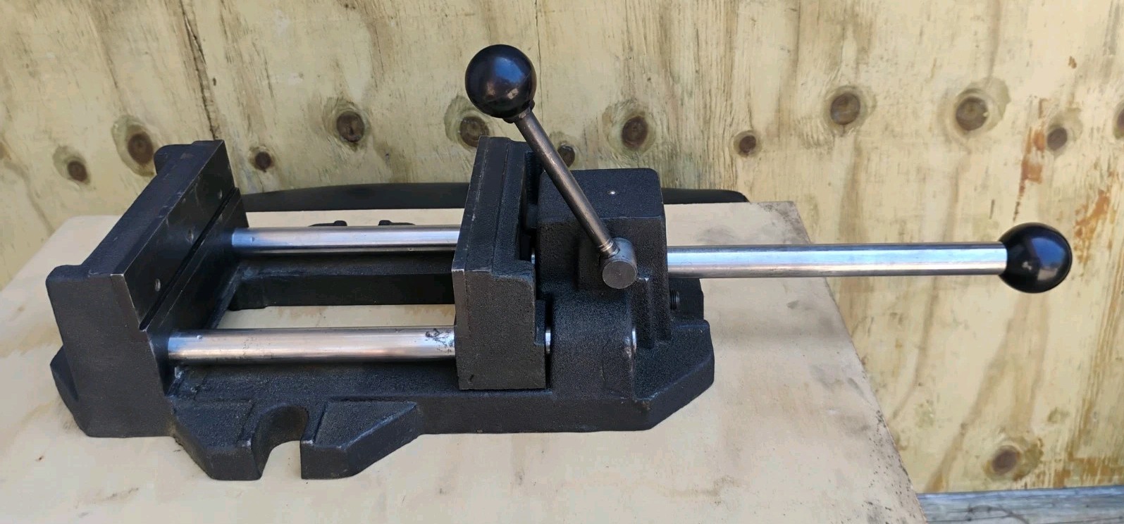 Elephant EQV-E6 Manual Vice 6" × 6-1/8" Jaw Size