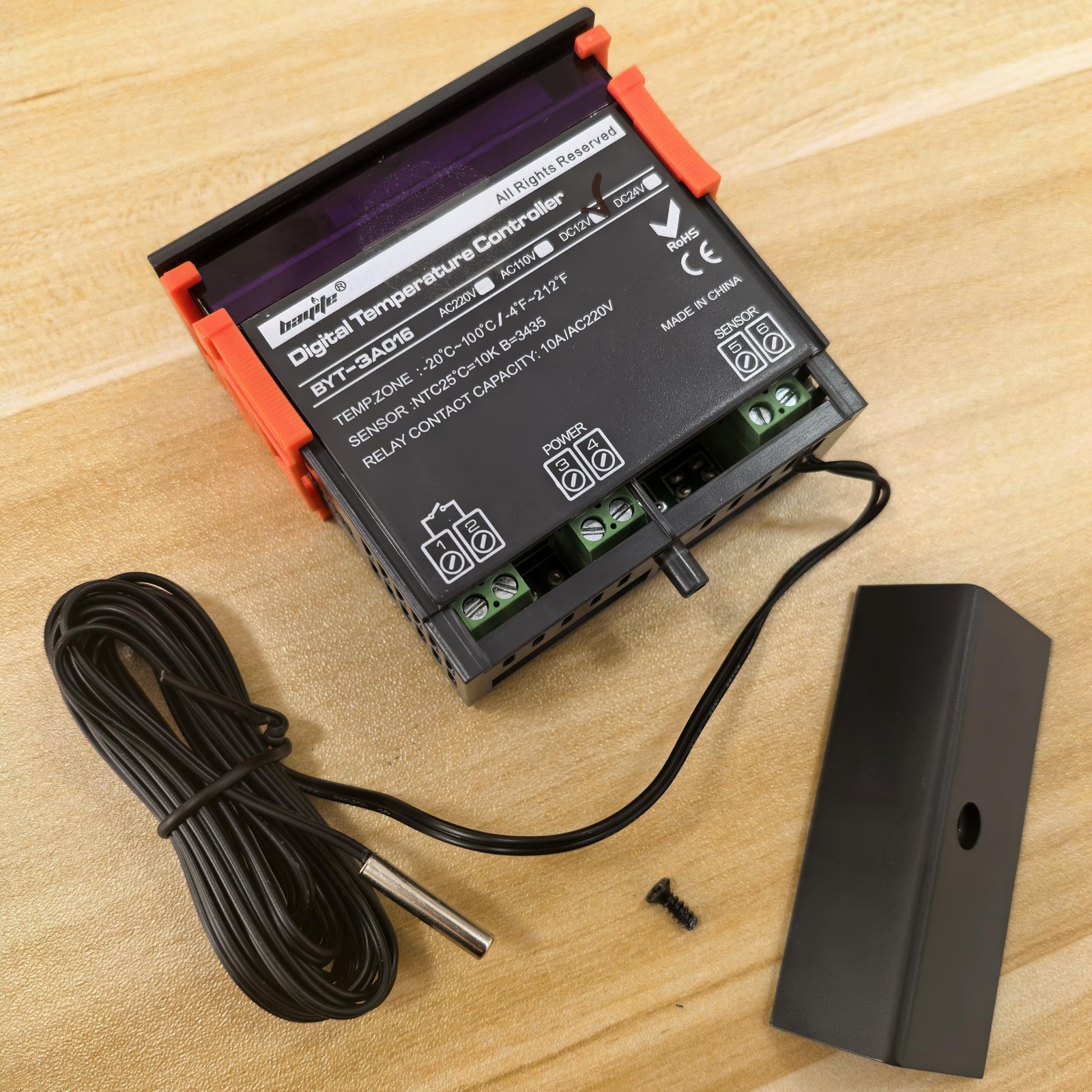 DC 12V Fahrenheit Digital Temperature Controller 10A 1 Relay with NTC 10K Sensor