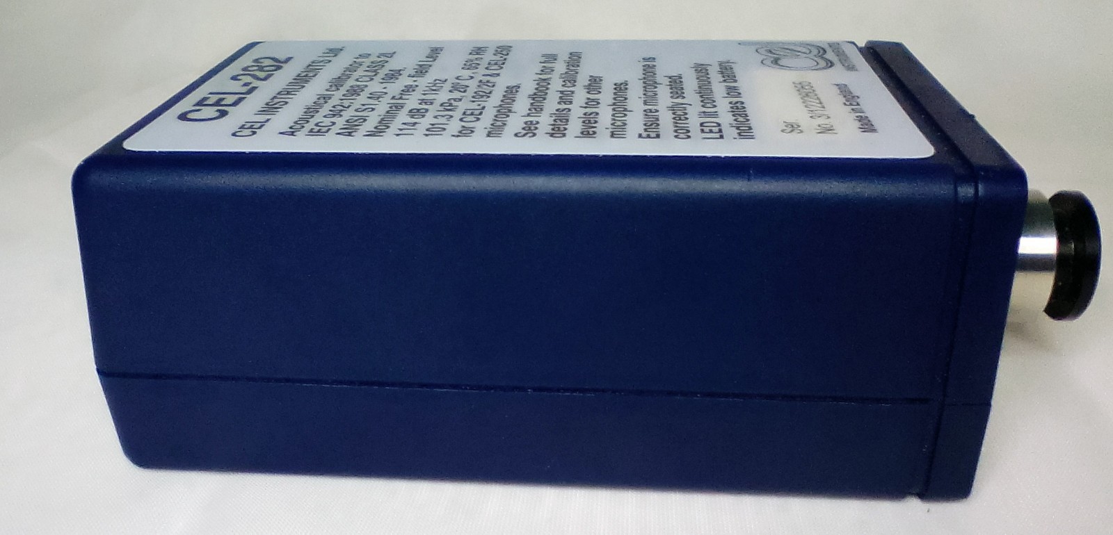 CEL-254/2 Acoustical Calibrator Class 1L CEL-282 Acoustical Calibrator 2L