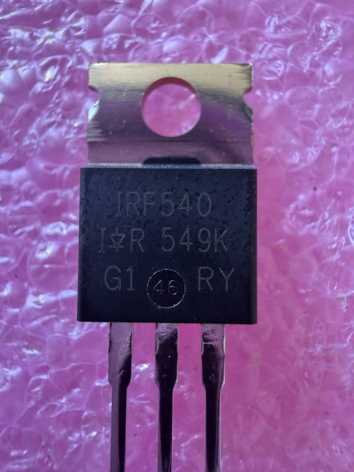 International Rectifier IRF540 Integrated Circuit