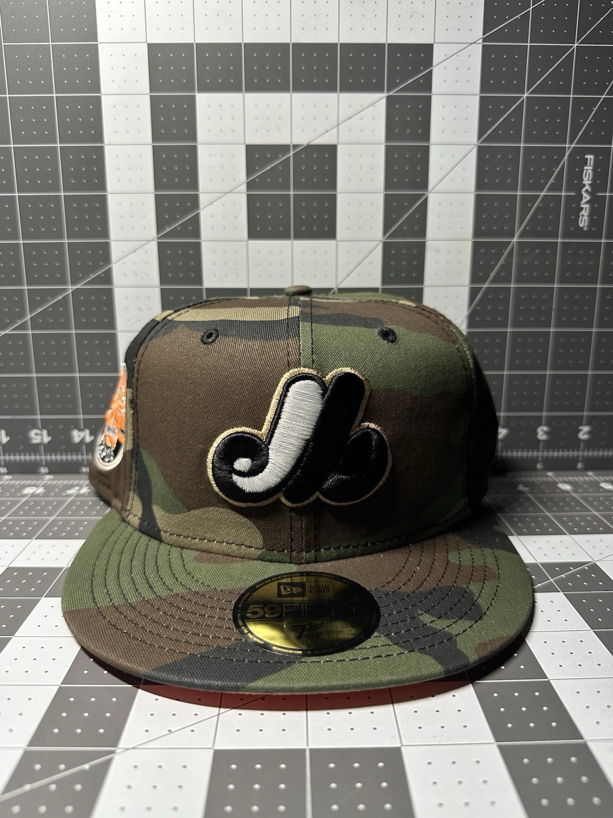 Montreal Expos Fitted Hat 7 1/2 NEW ERA (camo)(orange bottom)