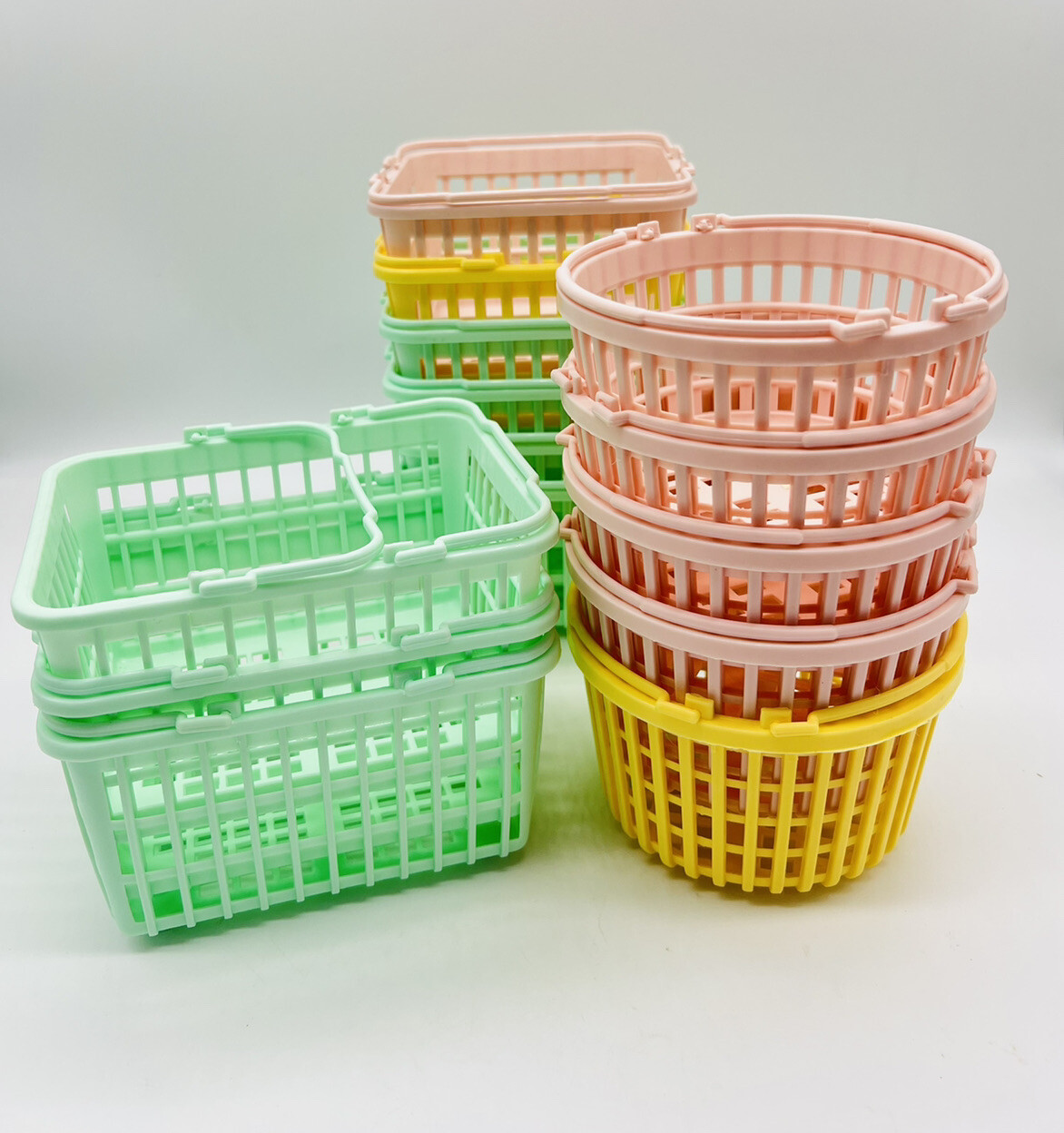 Plastic Small Handled Baskets Easter Pastels Crafting Organizing Lot of 14