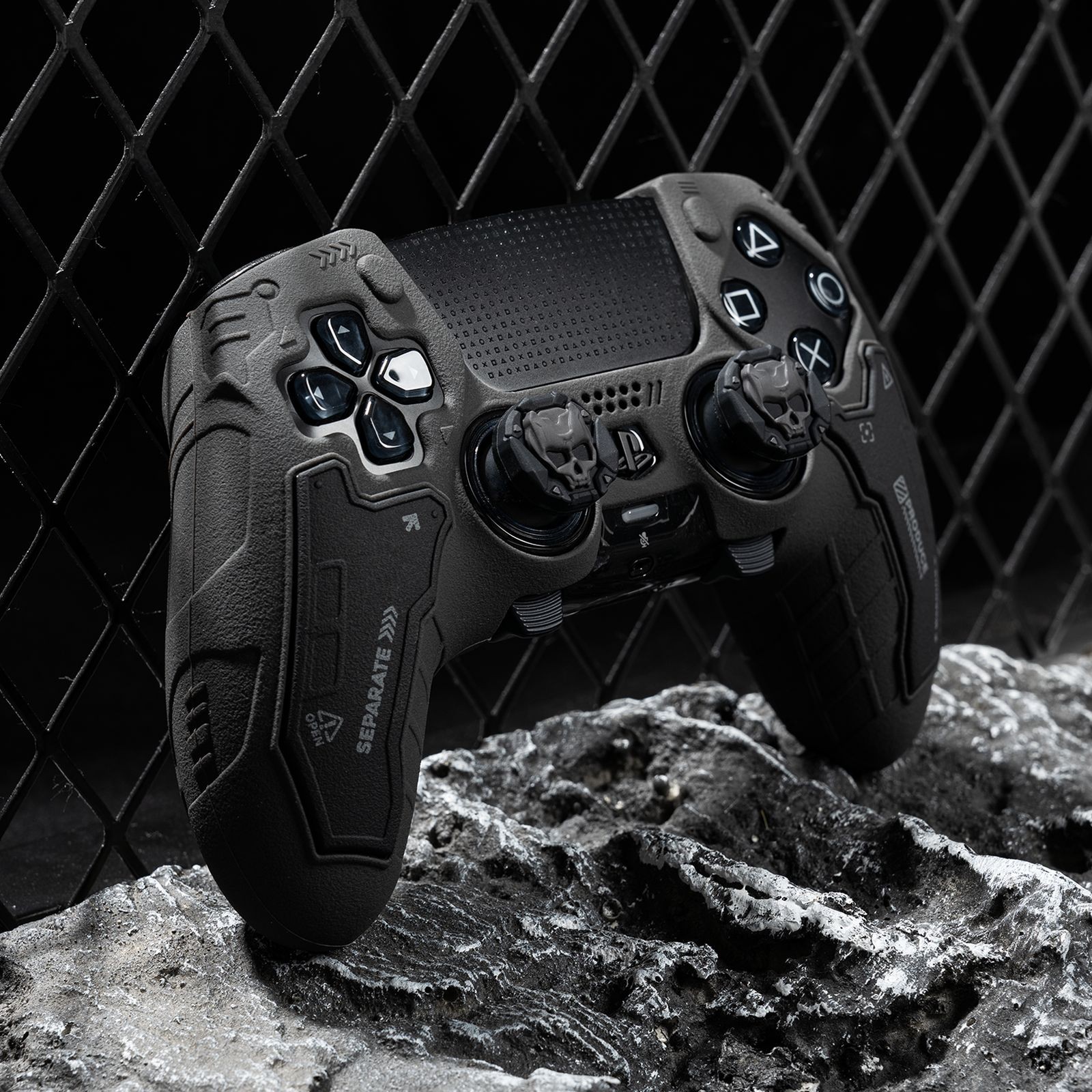 GeekShare G.S.TAC Case for PS5 Edge Wireless Controller + Thumb grips + Sticker