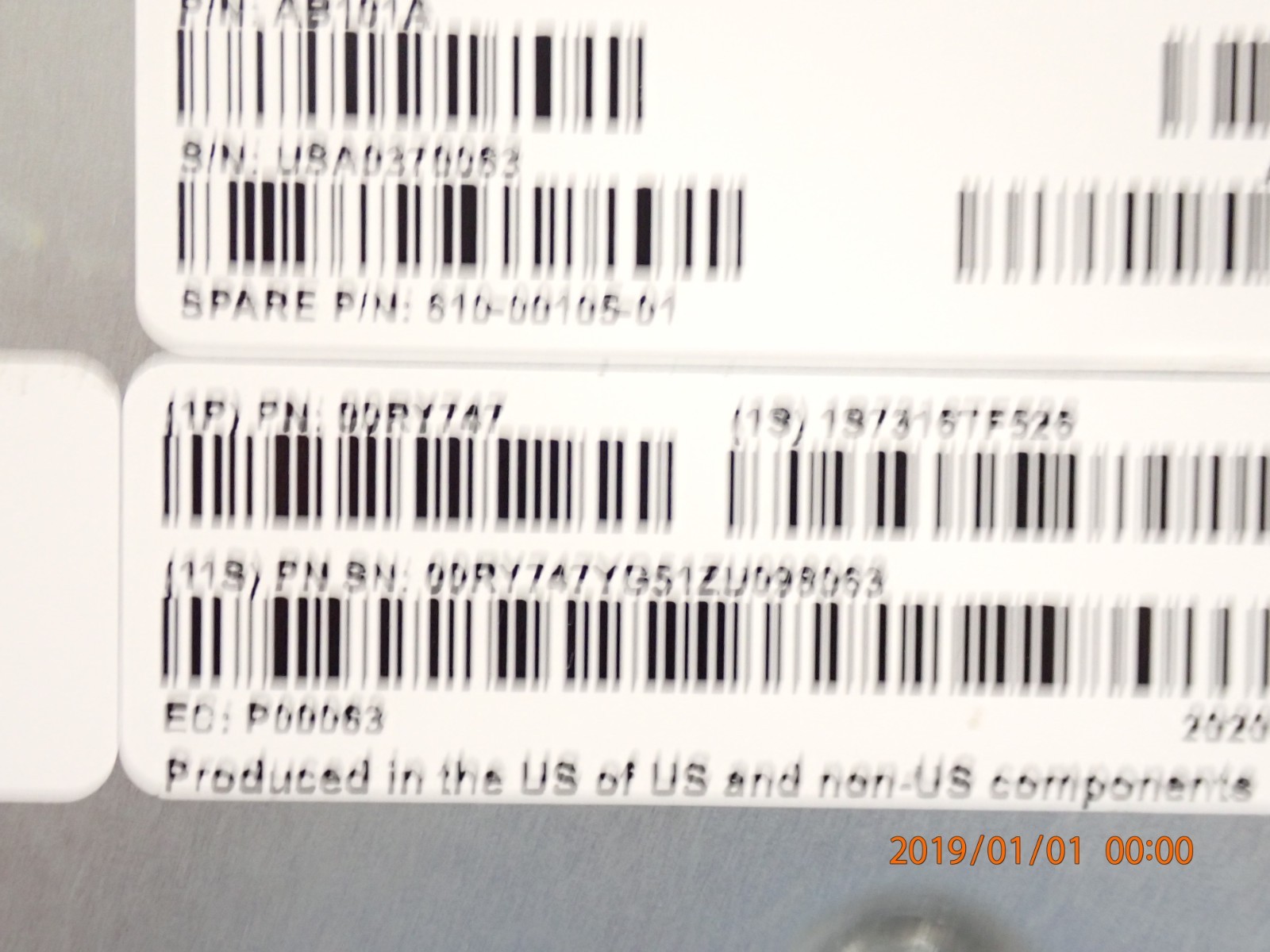 IBM 00RY747 1U 17.3" LCD Video Graphics Array USB KEYBD KVM CONSOLE DISPLAY