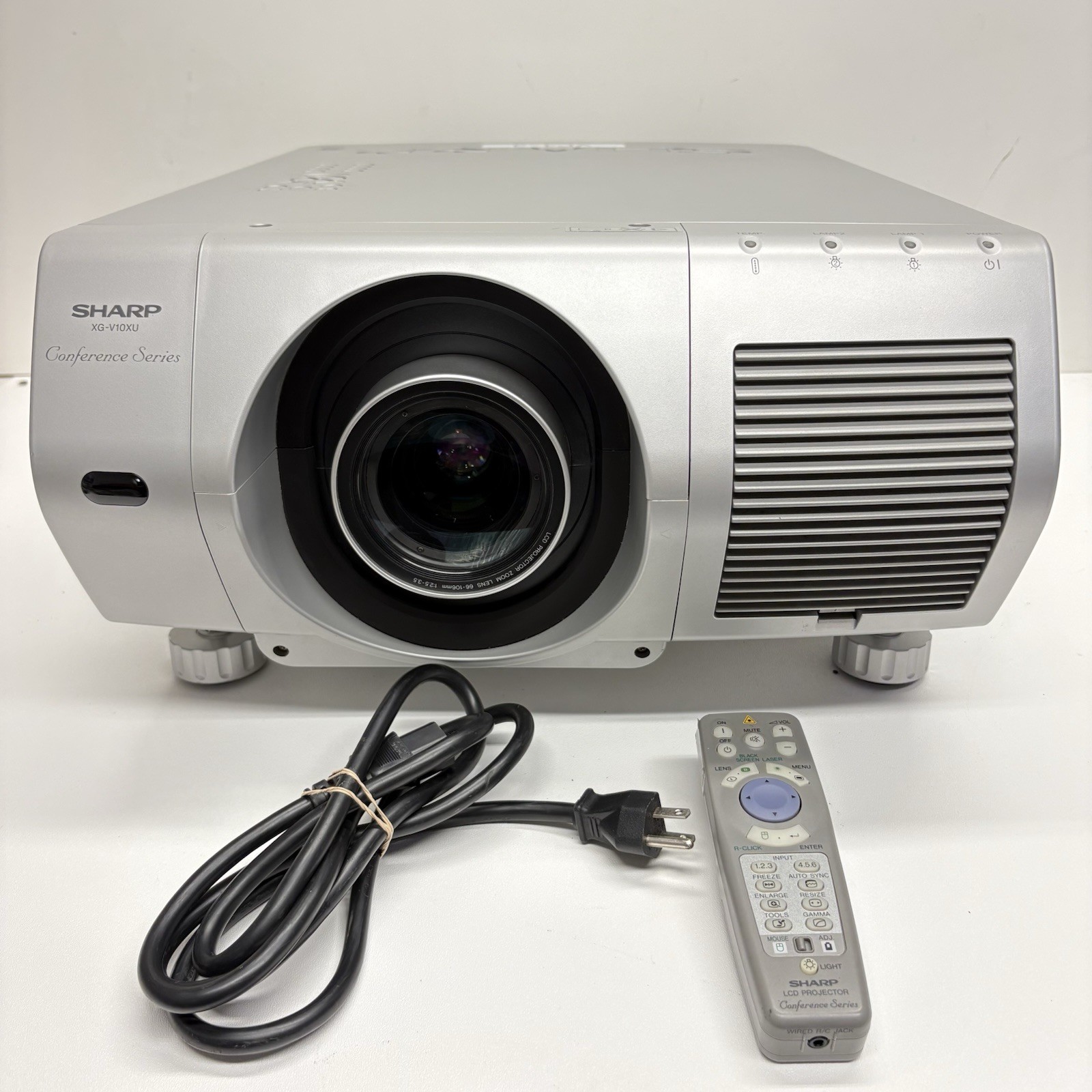 Sharp XG-V10XU Conference Series LCD Projector XGA 4000 ANSI w/ Remote Working