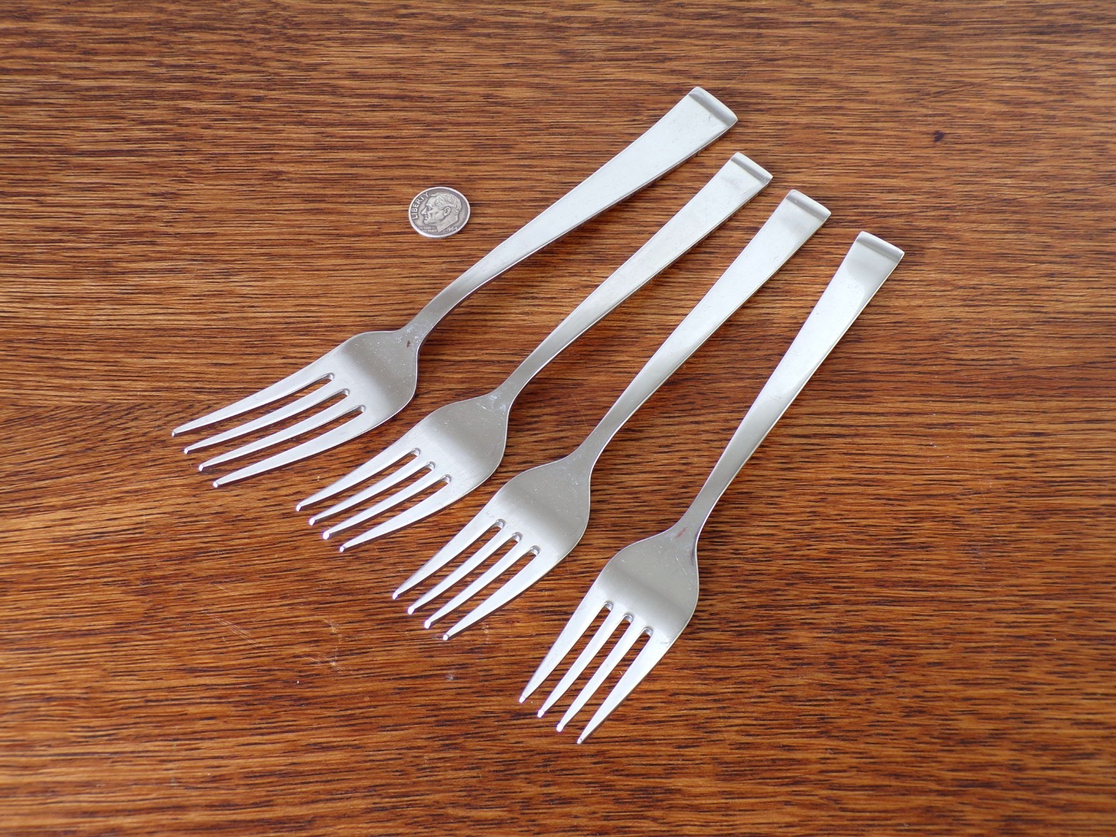 WALLACE 18/10 Stainless Korea JULIENNE Group 1 REGULAR Fork 3 SALAD Forks
