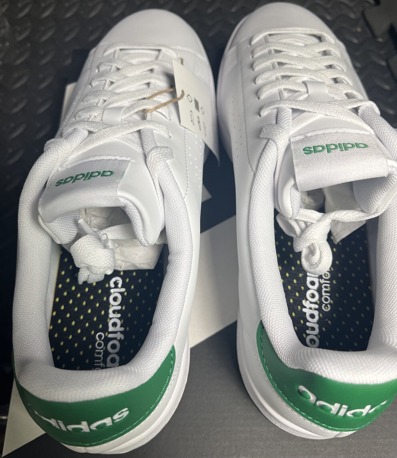 Adidas Advantage Base White Green Mens Sz 10 NEW W Box/tag FREESHIP GZ5300