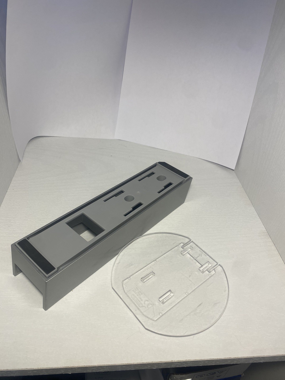 Nintendo Wii Console Stand Gray