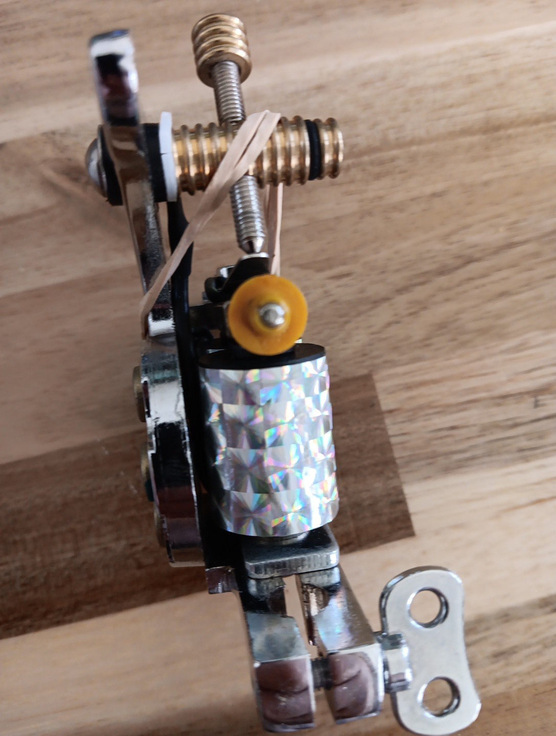 Six gun coil tattoo machine