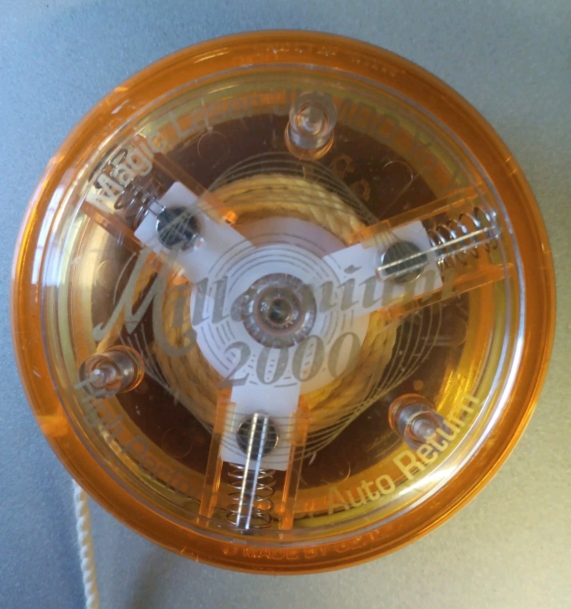 Magic Laser YOYO JUMBO Millennium 2000